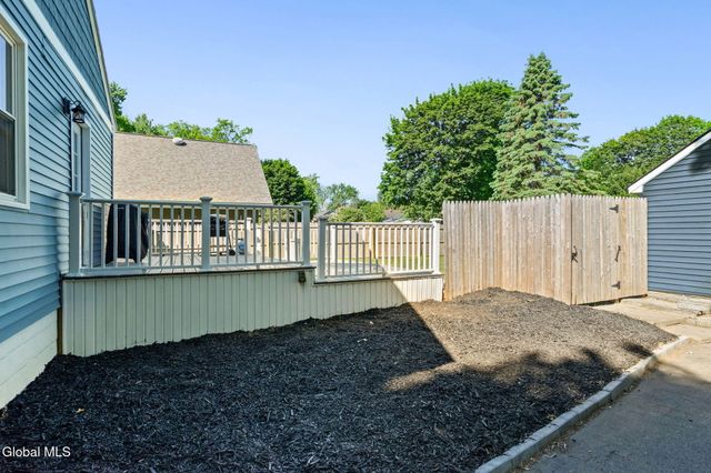 17 Wilmarth Street, Scotia, NY 12302