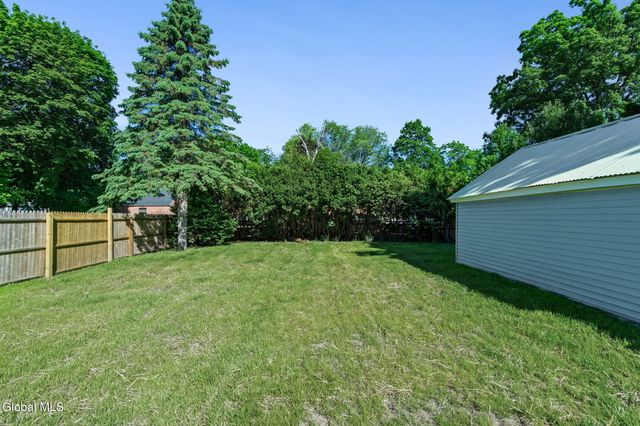 17 Wilmarth Street, Scotia, NY 12302