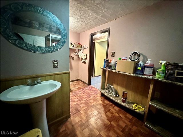 135 S Moose Eye Road, Norwich, OH 43767