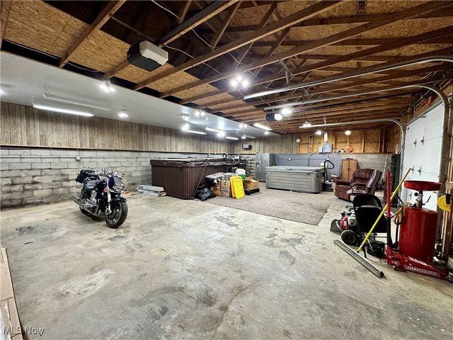 135 S Moose Eye Road, Norwich, OH 43767