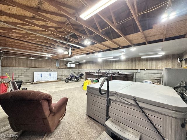 135 S Moose Eye Road, Norwich, OH 43767