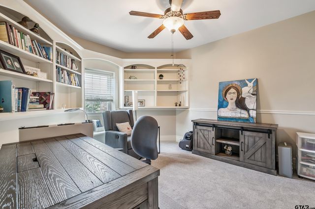 1881 Valley View, Tyler, TX 75703