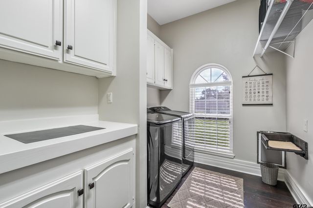 1881 Valley View, Tyler, TX 75703