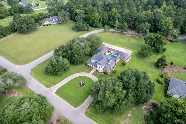 1881 Valley View, Tyler, TX 75703