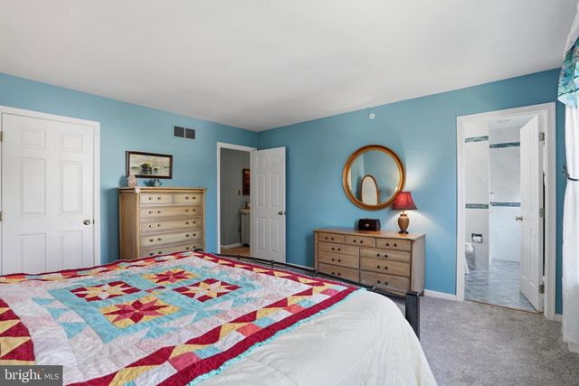 1962 MAIN AVE, Conshohocken, PA 19428
