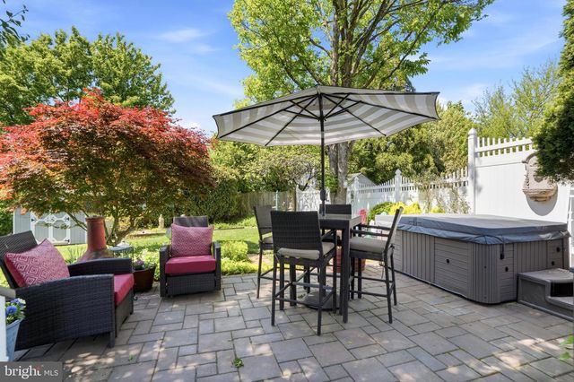 1962 MAIN AVE, Conshohocken, PA 19428