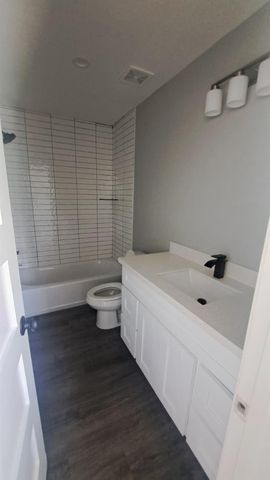 9806 Fillmore Street C, Houston, TX 77029