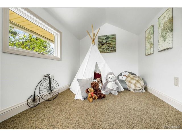 4896 S Clarkson St, Englewood, CO 80113