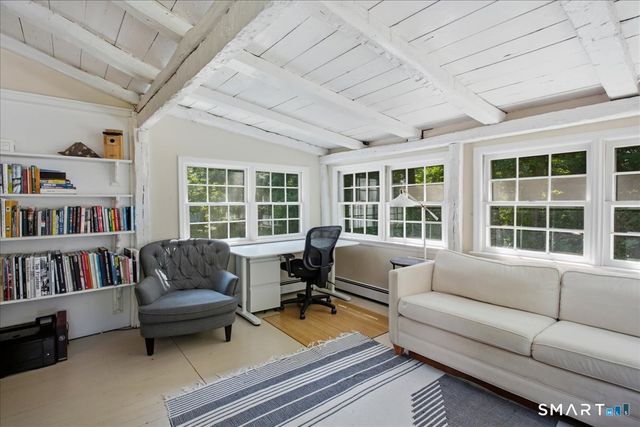 247 Chestnut Hill Road, Stamford, CT 06903