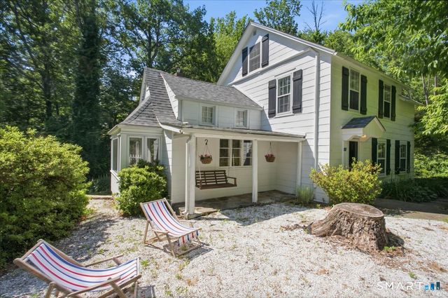 247 Chestnut Hill Road, Stamford, CT 06903