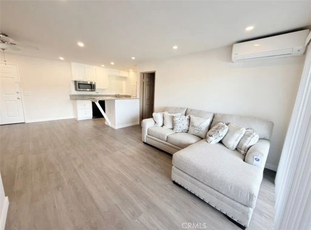 2507 E 15th 213, Long Beach, CA 90804