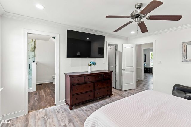 1045 Oak Grove Road, Rocky Mount, NC 27804