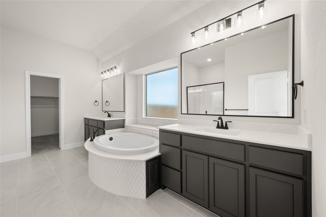 117 Grey Wolf Court, Godley, TX 76044