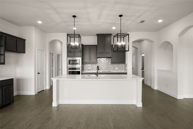 117 Grey Wolf Court, Godley, TX 76044