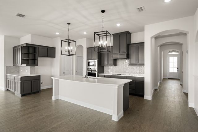117 Grey Wolf Court, Godley, TX 76044