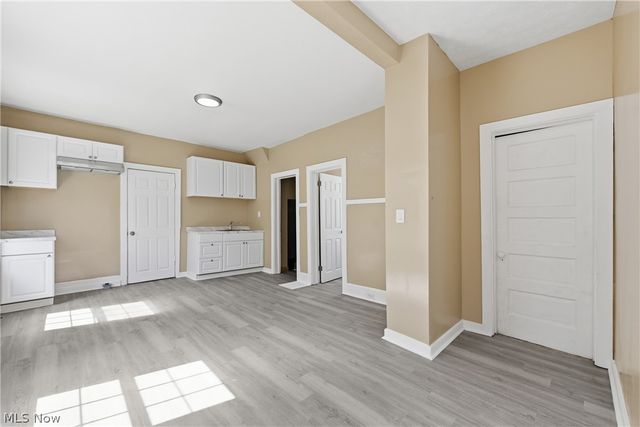 3326 W 61st Street, Cleveland, OH 44102