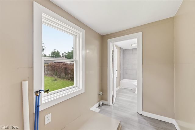 3326 W 61st Street, Cleveland, OH 44102