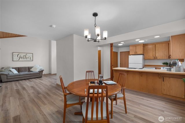 140 E Saint Andrews Drive, Shelton, WA 98584
