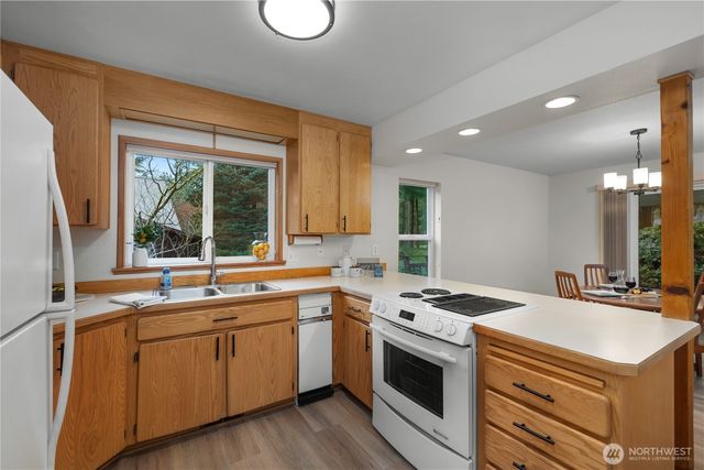 140 E Saint Andrews Drive, Shelton, WA 98584