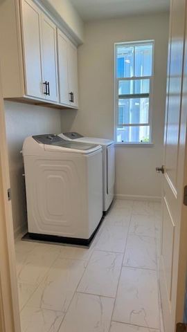 6404 Laguna Seca Lane, Gilroy, CA 95020