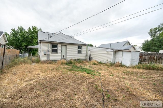 261 E 15th Street, Idaho Falls, ID 83404