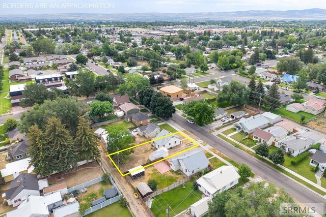 261 E 15th Street, Idaho Falls, ID 83404