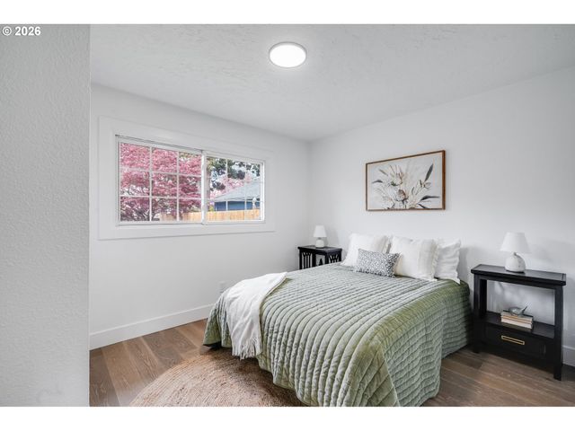 12525 Sw 12th St, Beaverton, OR 97005