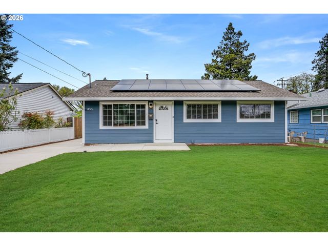 12525 Sw 12th St, Beaverton, OR 97005