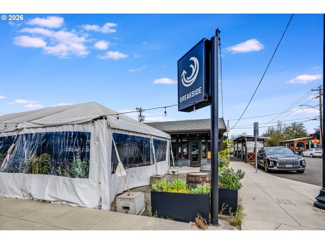 12525 Sw 12th St, Beaverton, OR 97005