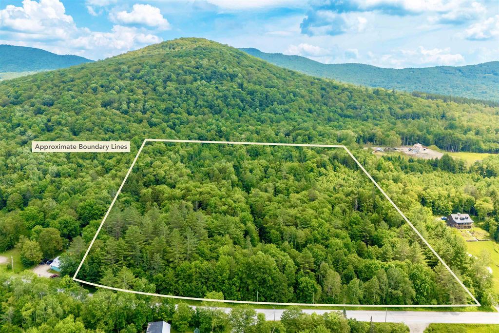 1047 Route 100, Weston, VT 05161