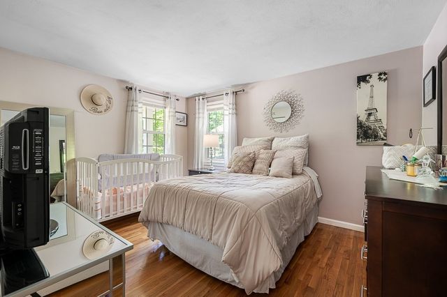 14 Minuteman Way, Shrewsbury, MA 01545