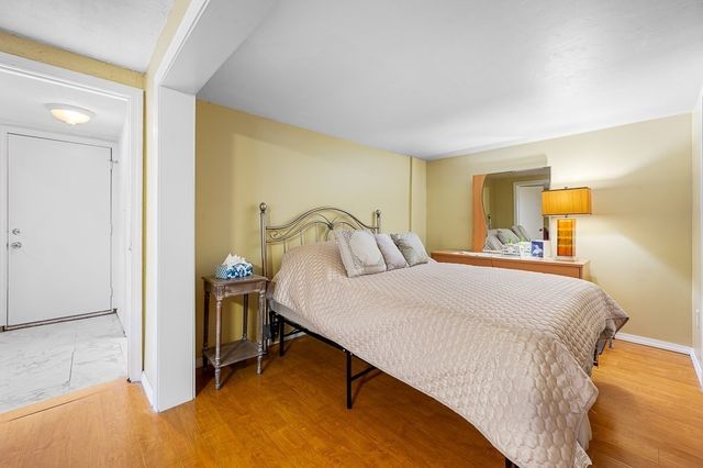 14 Minuteman Way, Shrewsbury, MA 01545