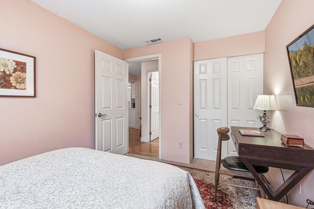 235 Meadow Drive, Ashland, OR 97520