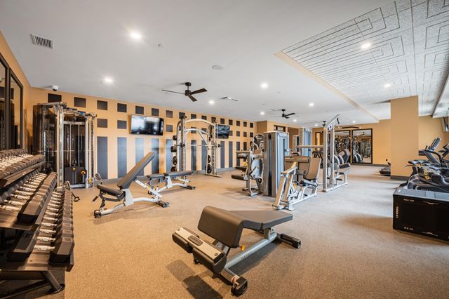 640 Wisconsin Avenue N 405, Golden Valley, MN 55427