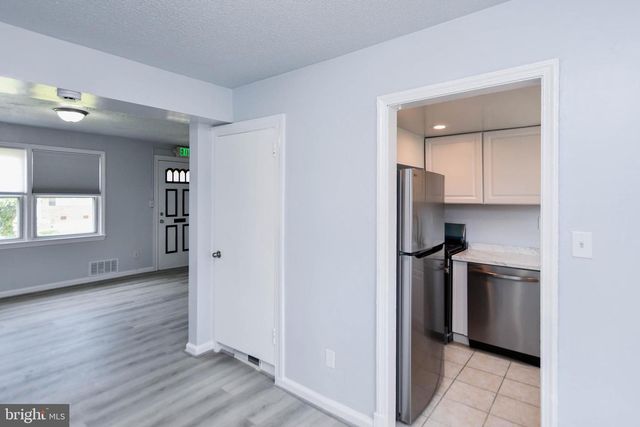 2444 IVERSON ST, Temple Hills, MD 20748