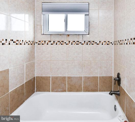 2444 IVERSON ST, Temple Hills, MD 20748