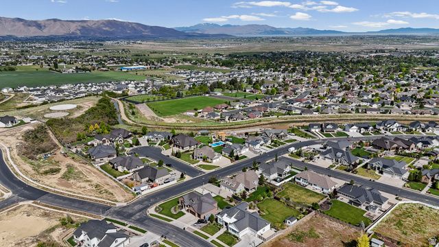 381 E 1260 S, Salem, UT 84653