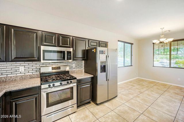 2625 W BEVERLY Road W, Phoenix, AZ 85041