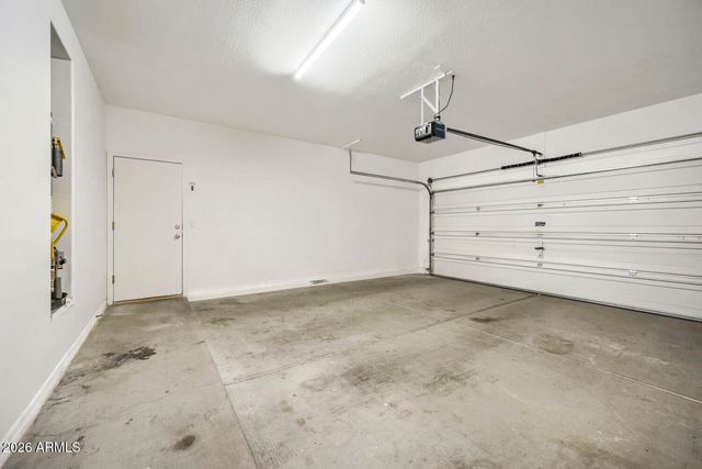 2625 W BEVERLY Road W, Phoenix, AZ 85041
