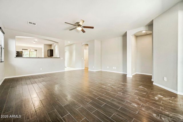 2625 W BEVERLY Road W, Phoenix, AZ 85041
