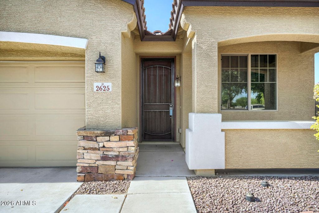 2625 W BEVERLY Road W, Phoenix, AZ 85041 — photo 5
