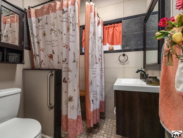 1106 E 3rd St, Pueblo, CO 81001