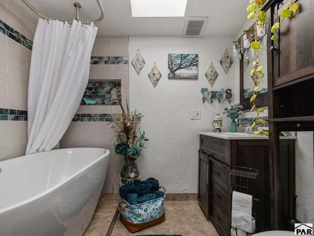 1106 E 3rd St, Pueblo, CO 81001
