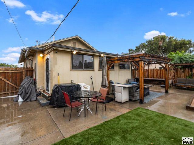 1106 E 3rd St, Pueblo, CO 81001