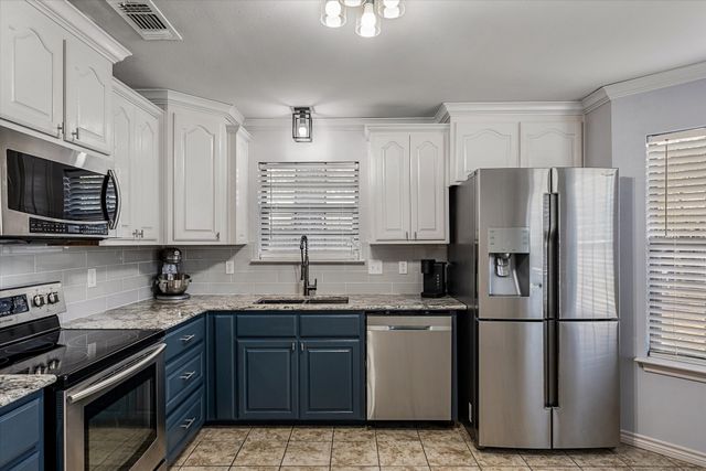 111 Arizona Street, Van, TX 75790