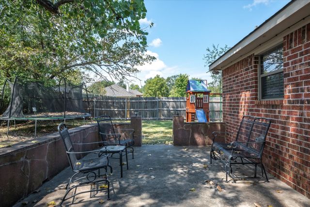 111 Arizona Street, Van, TX 75790