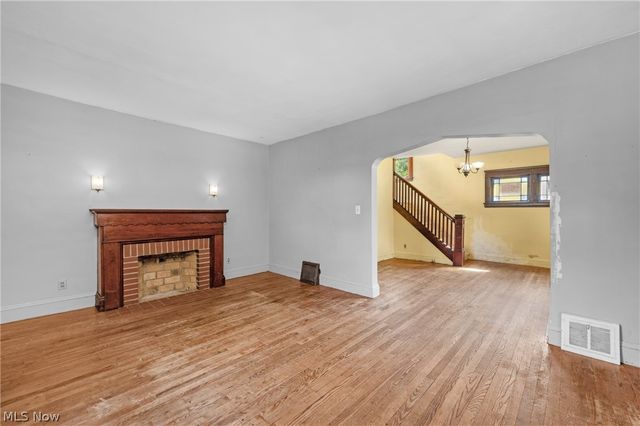285 Waverly Street, Berea, OH 44017