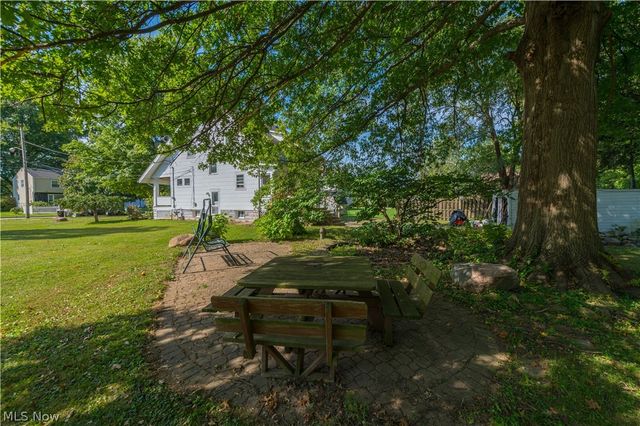 285 Waverly Street, Berea, OH 44017