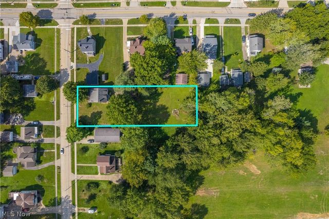 285 Waverly Street, Berea, OH 44017