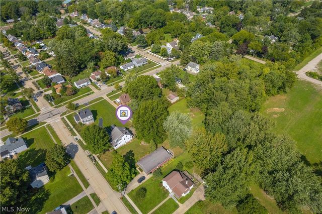 285 Waverly Street, Berea, OH 44017